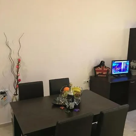 Bohemi 2* פומורי